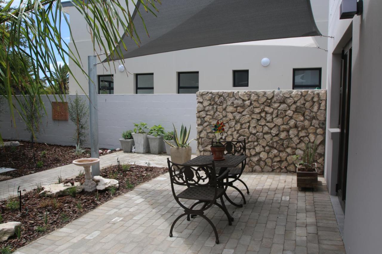 Albatross Guesthouse Langebaan Exterior foto